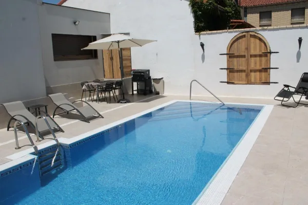 Patio exterior de Casa La Alcoholera